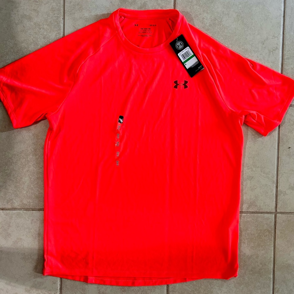 Under Armour Bundle - See additional pics of shirts.